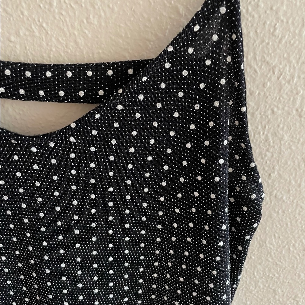 Black Flowy Rhinestone Tank Size S - Picture 2 of 3